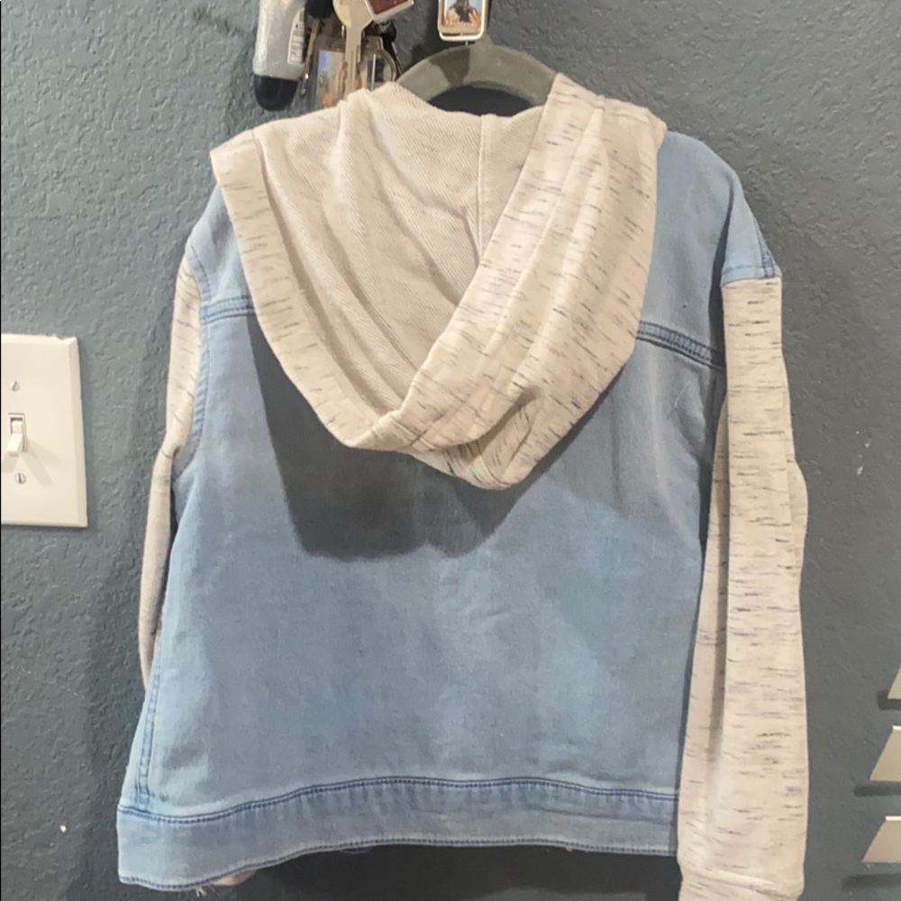 Jacket - Picture 3 of 3